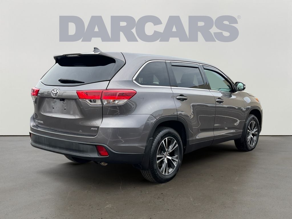 2019 Toyota Highlander LE