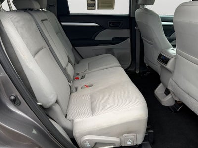 2019 Toyota Highlander LE