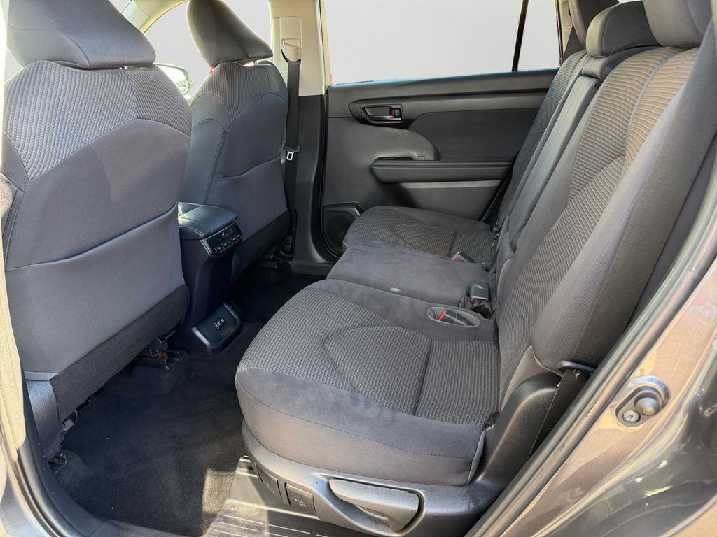 2020 Toyota Highlander L