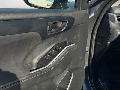 2020 Toyota Highlander L