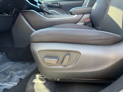 2020 Toyota Highlander L