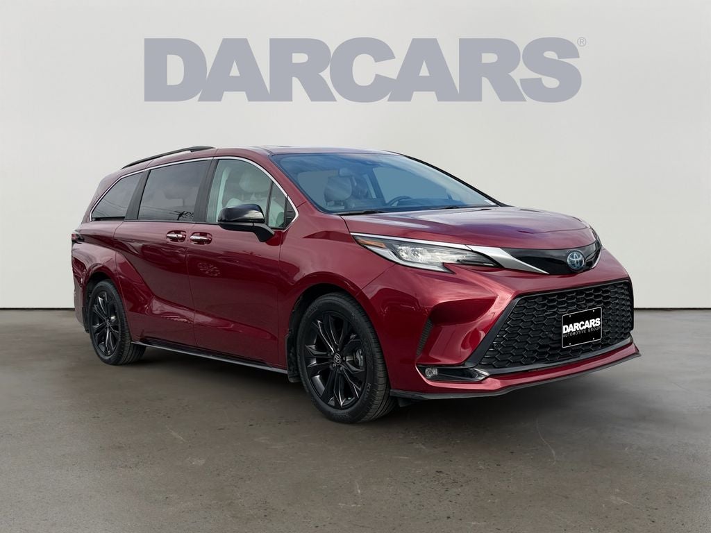 2023 Toyota Sienna XSE 7 Passenger
