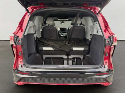 2023 Toyota Sienna XSE 7 Passenger