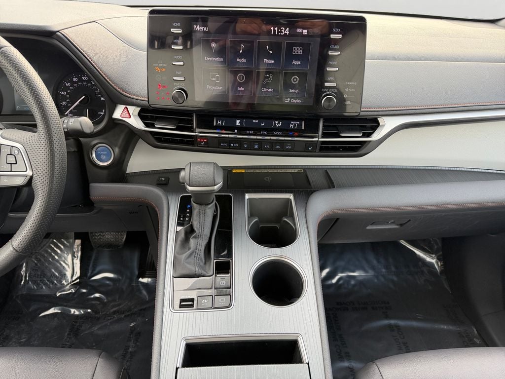 2023 Toyota Sienna XSE 7 Passenger