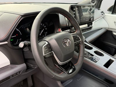 2023 Toyota Sienna XSE 7 Passenger