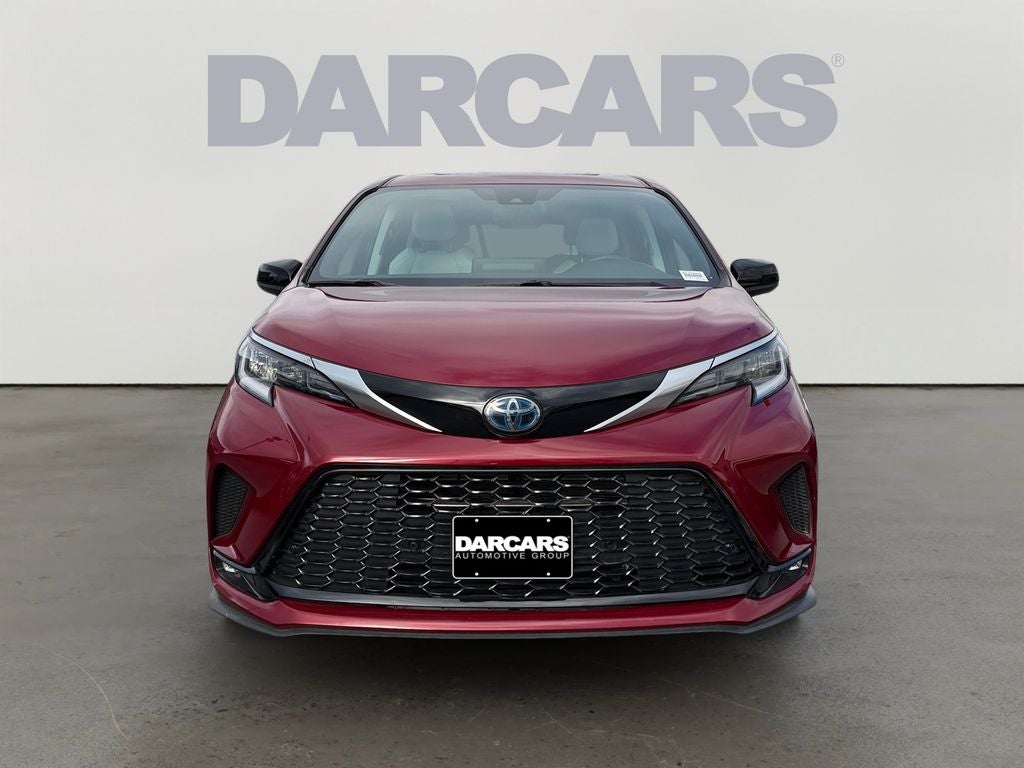 2023 Toyota Sienna XSE 7 Passenger