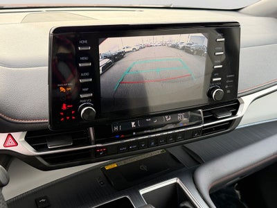2023 Toyota Sienna XSE 7 Passenger
