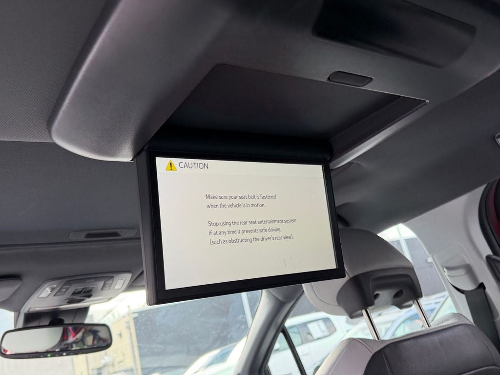 2023 Toyota Sienna XSE 7 Passenger