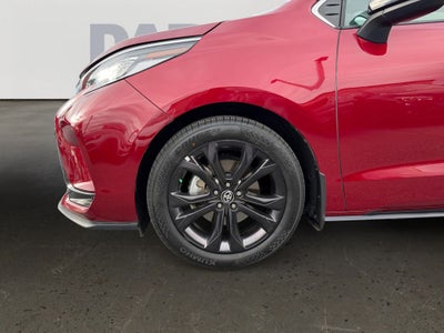 2023 Toyota Sienna XSE 7 Passenger