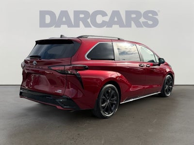 2023 Toyota Sienna XSE 7 Passenger