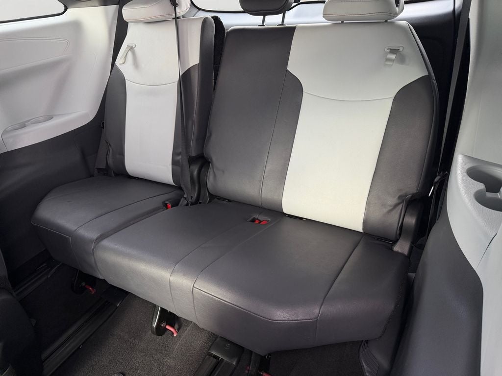 2023 Toyota Sienna XSE 7 Passenger