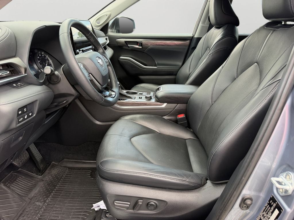 2021 Toyota Highlander Limited