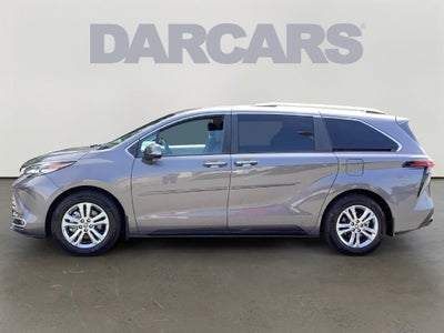 2023 Toyota Sienna Platinum 7 Passenger