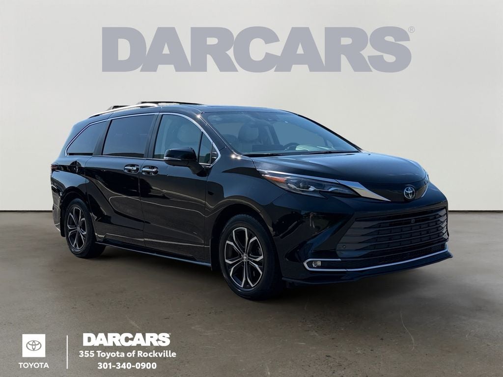 2025 Toyota Sienna Platinum 7 Passenger
