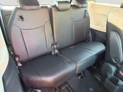 2025 Toyota Sienna Platinum 7 Passenger