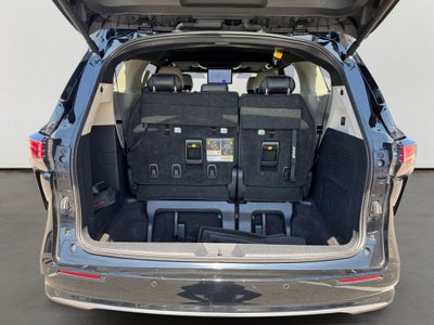 2025 Toyota Sienna Platinum 7 Passenger