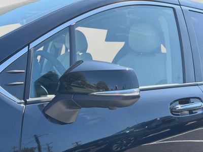 2025 Toyota Sienna Platinum 7 Passenger