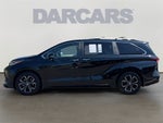 2025 Toyota Sienna Platinum 7 Passenger