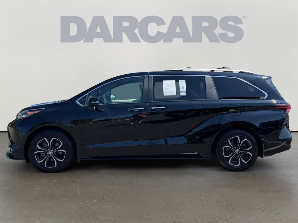 2025 Toyota Sienna Platinum 7 Passenger