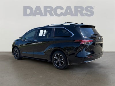 2025 Toyota Sienna Platinum 7 Passenger