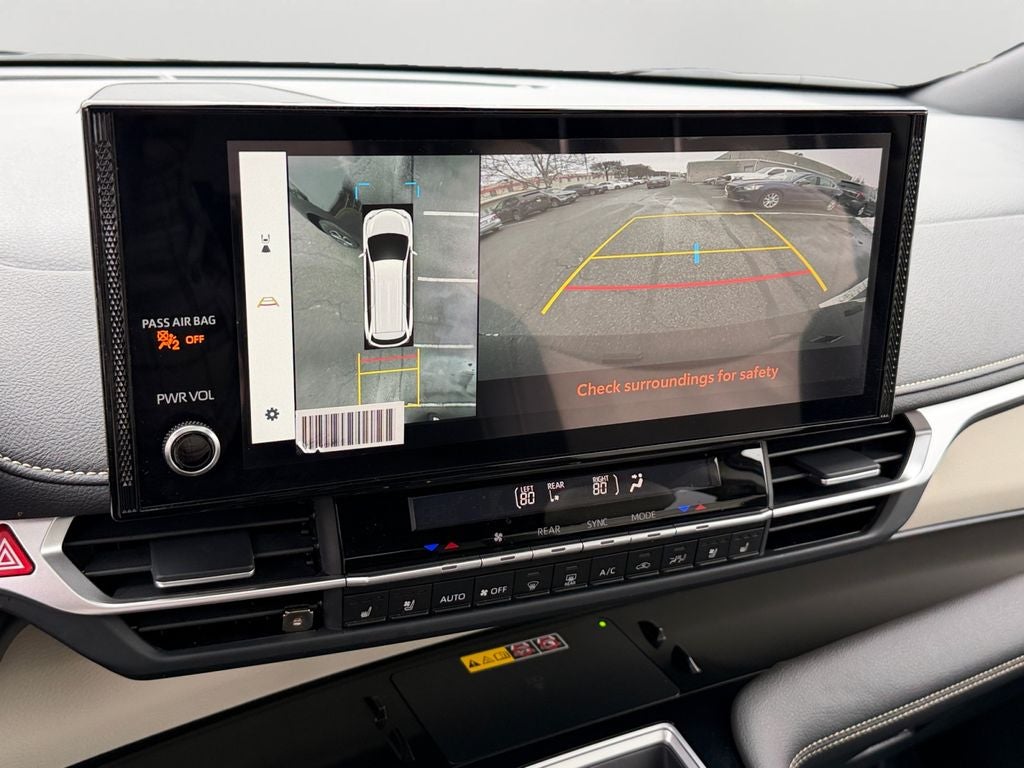 2025 Toyota Sienna Platinum 7 Passenger