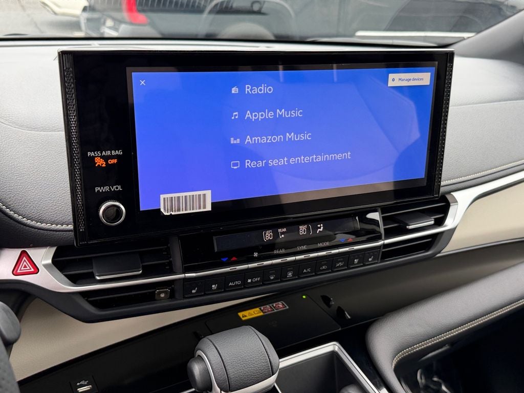 2025 Toyota Sienna Platinum 7 Passenger