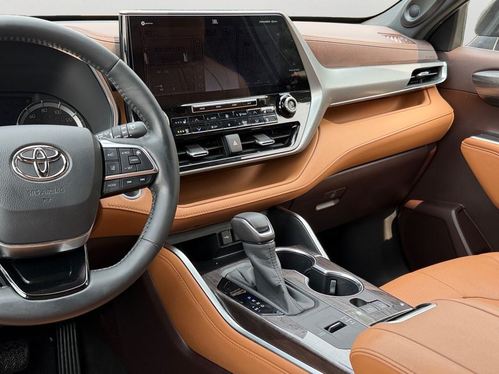 2020 Toyota Highlander Platinum