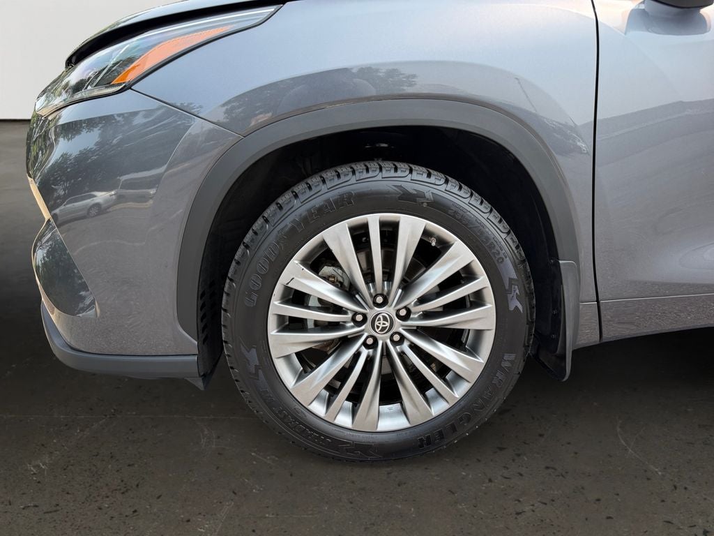 2020 Toyota Highlander Platinum