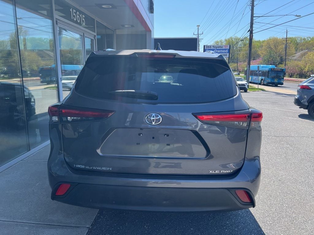 2021 Toyota Highlander XLE