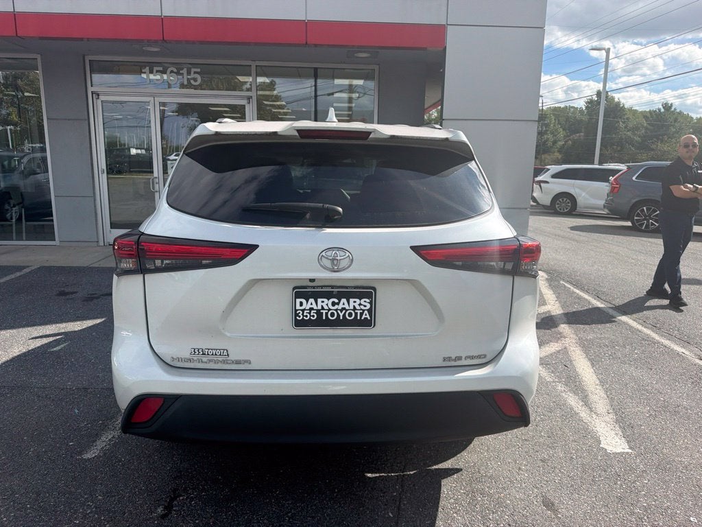 2022 Toyota Highlander XLE