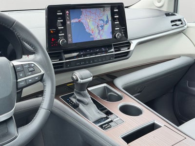 2021 Toyota Sienna XLE 7 Passenger