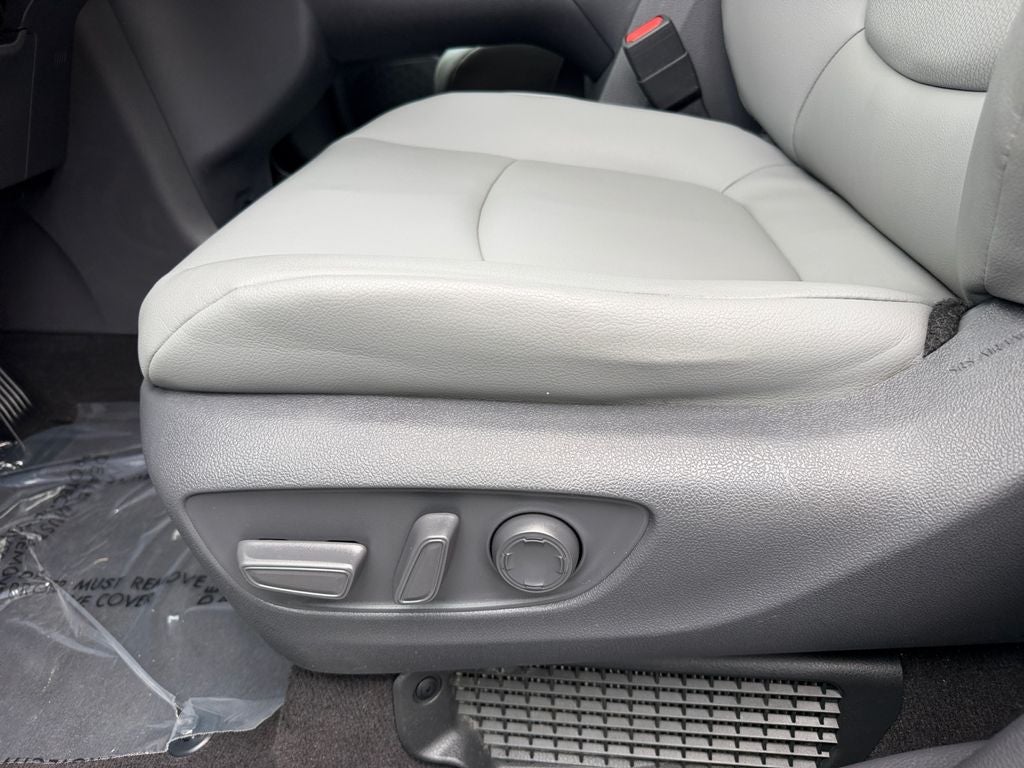 2021 Toyota Sienna XLE 7 Passenger