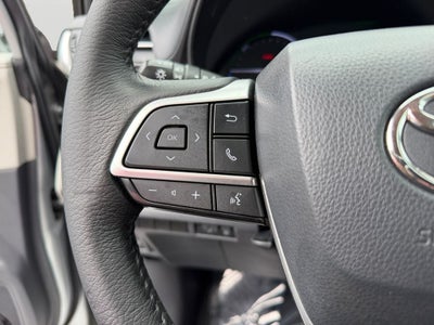 2021 Toyota Sienna XLE 7 Passenger
