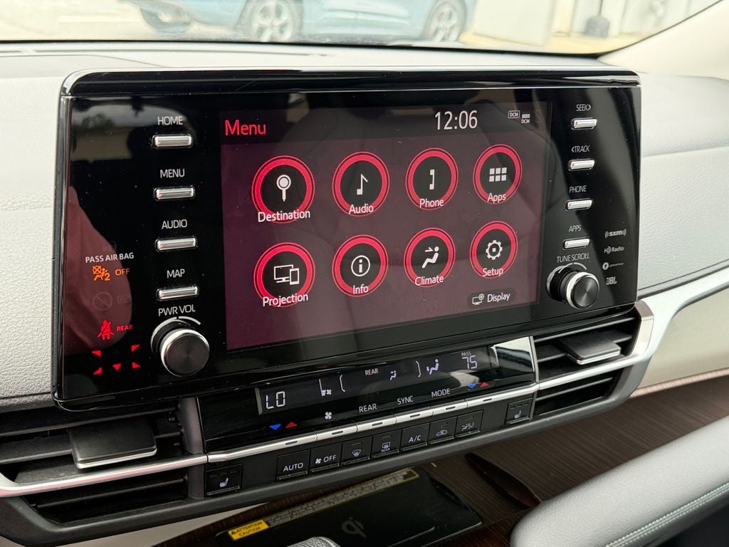 2021 Toyota Sienna XLE 7 Passenger