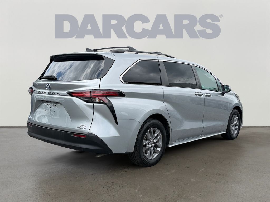 2021 Toyota Sienna XLE 7 Passenger
