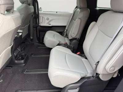 2025 Toyota Sienna XLE 7 Passenger