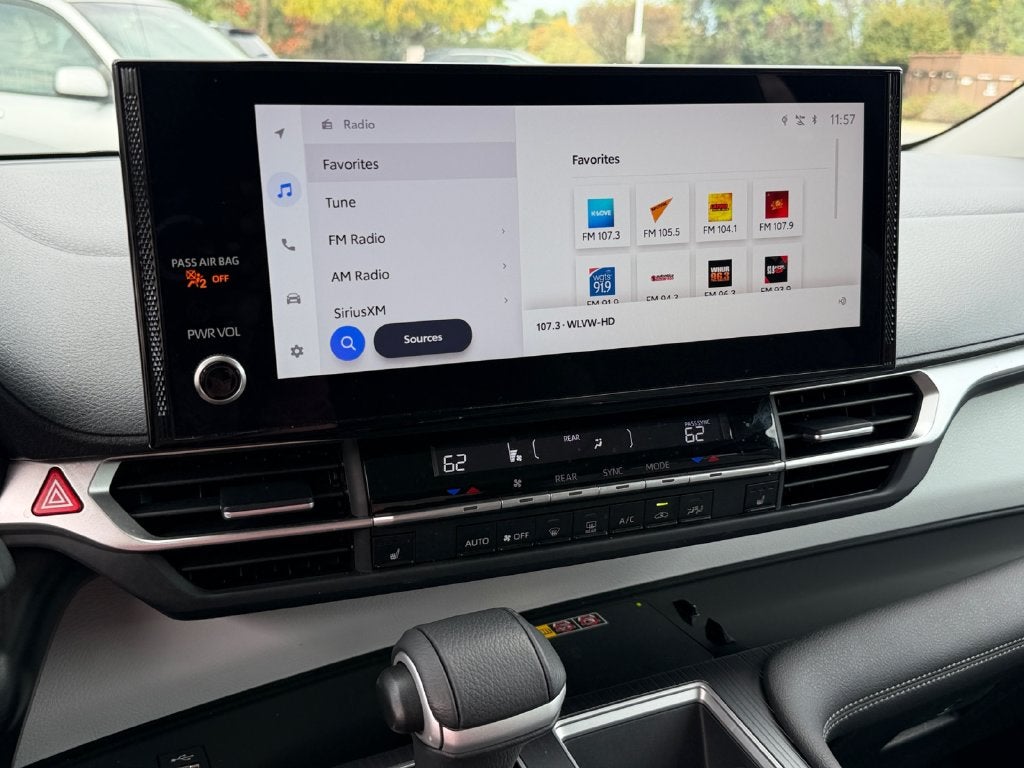 2025 Toyota Sienna XLE 7 Passenger