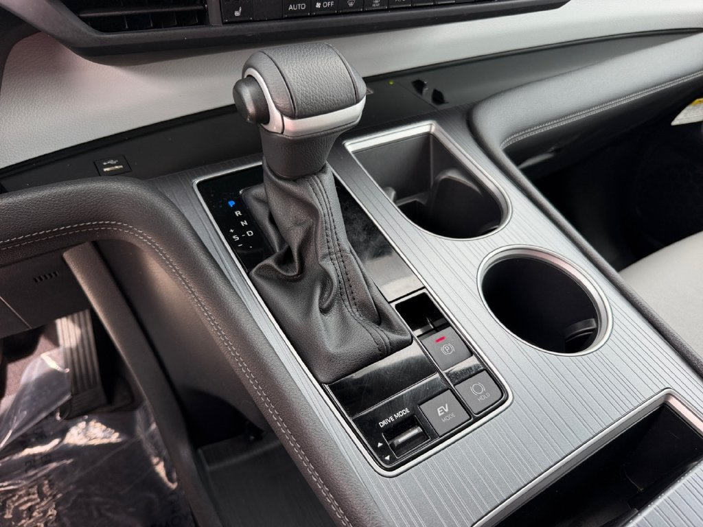 2025 Toyota Sienna XLE 7 Passenger