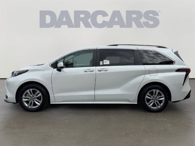 2025 Toyota Sienna XLE 7 Passenger