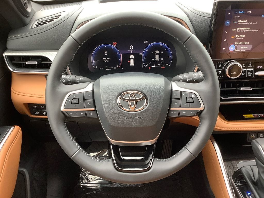 2026 Toyota Highlander Platinum