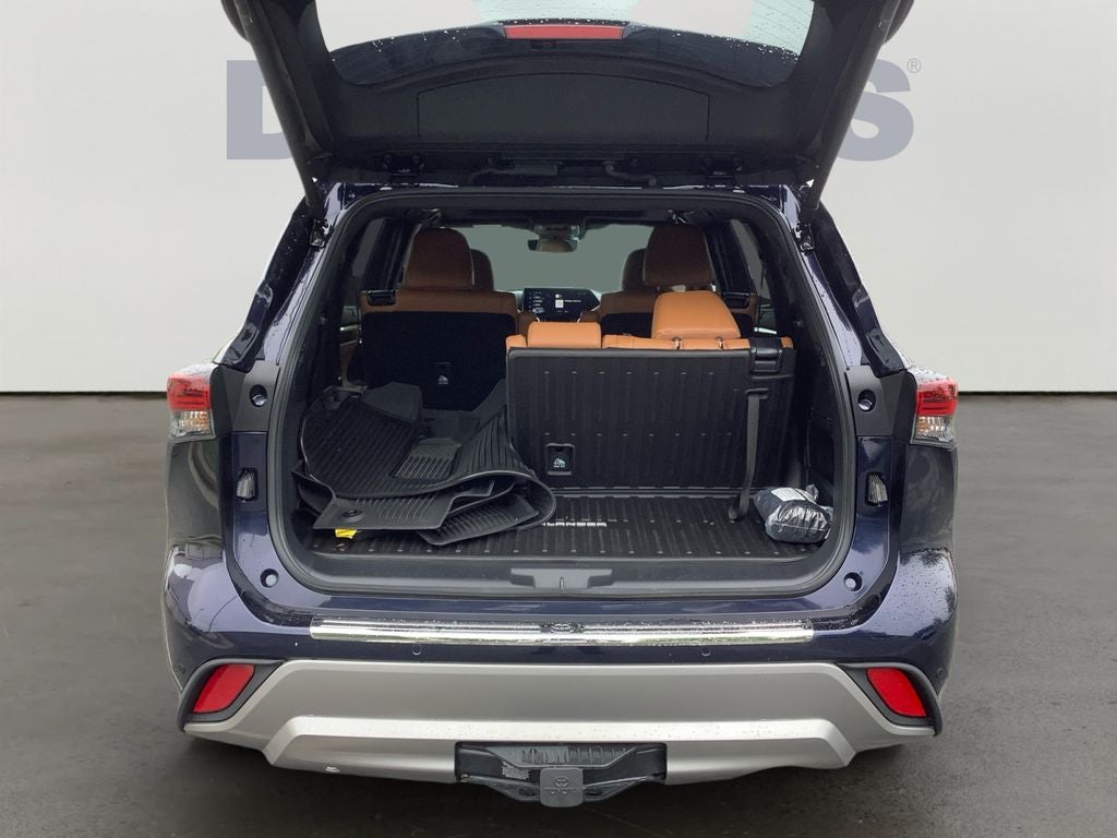 2026 Toyota Highlander Platinum