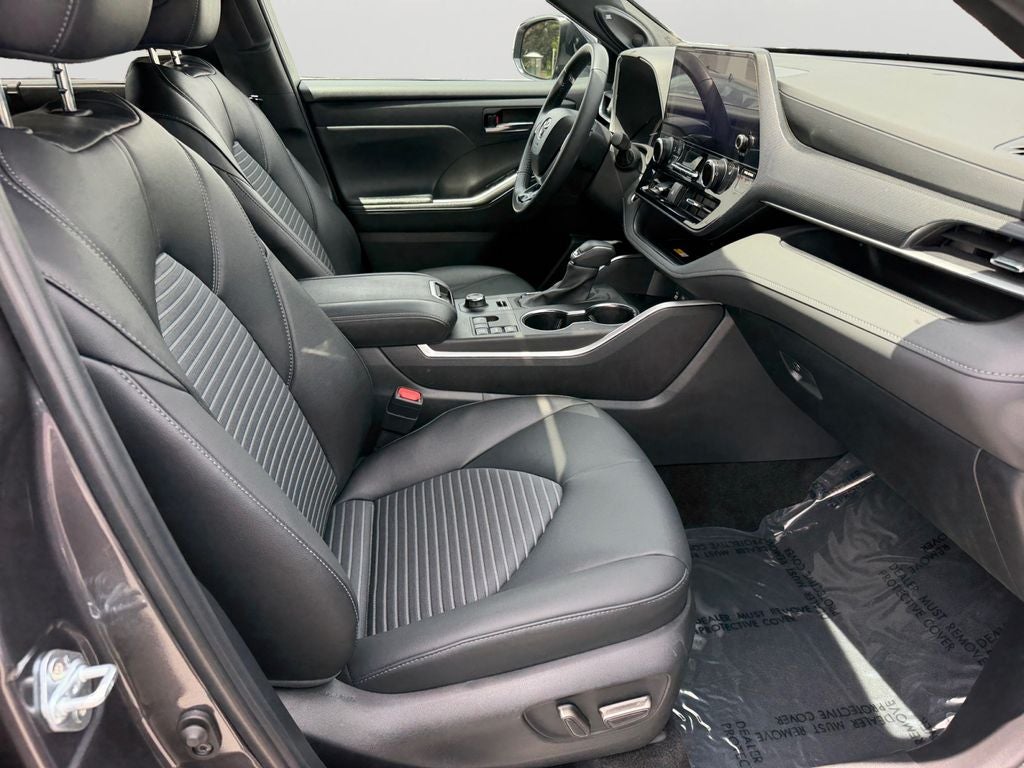 2024 Toyota Highlander XSE