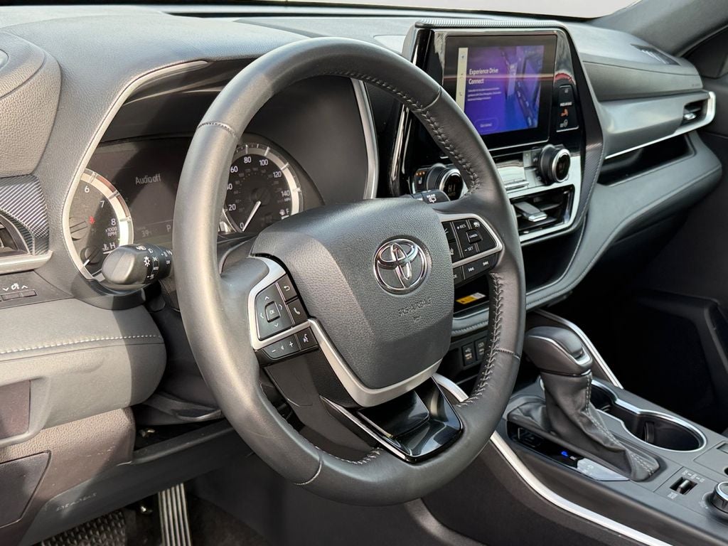 2024 Toyota Highlander XSE