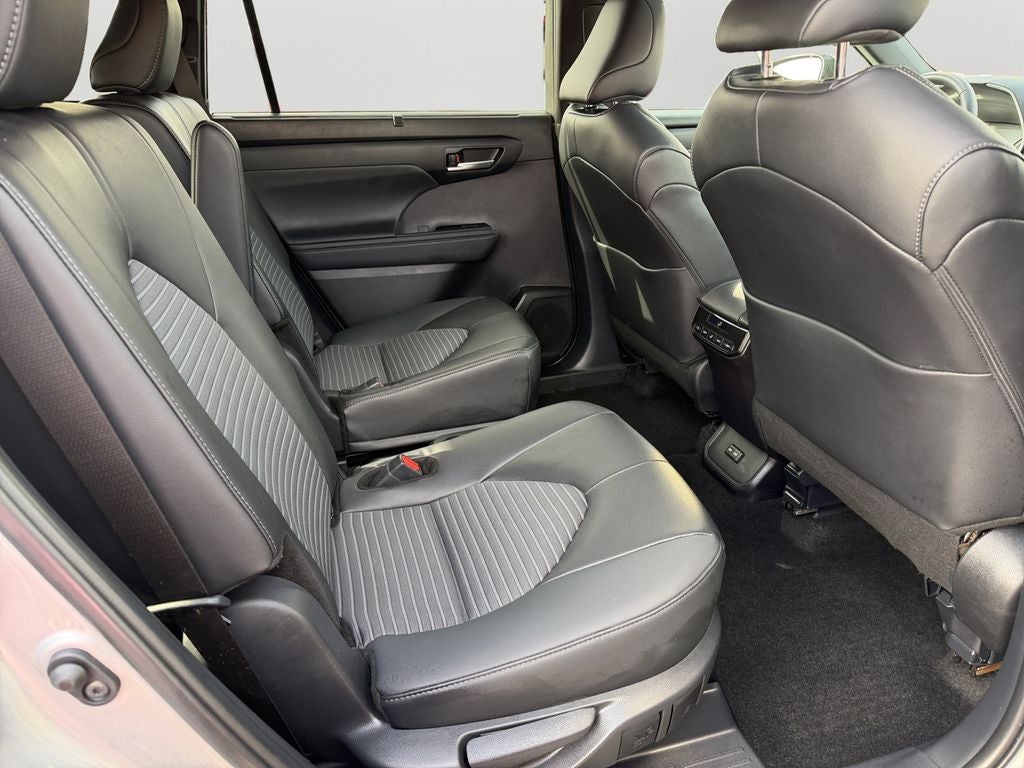 2024 Toyota Highlander XSE