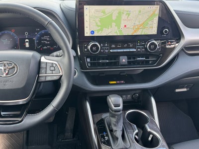 2026 Toyota Highlander Limited
