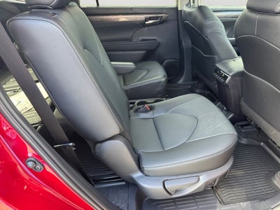 2026 Toyota Highlander Limited