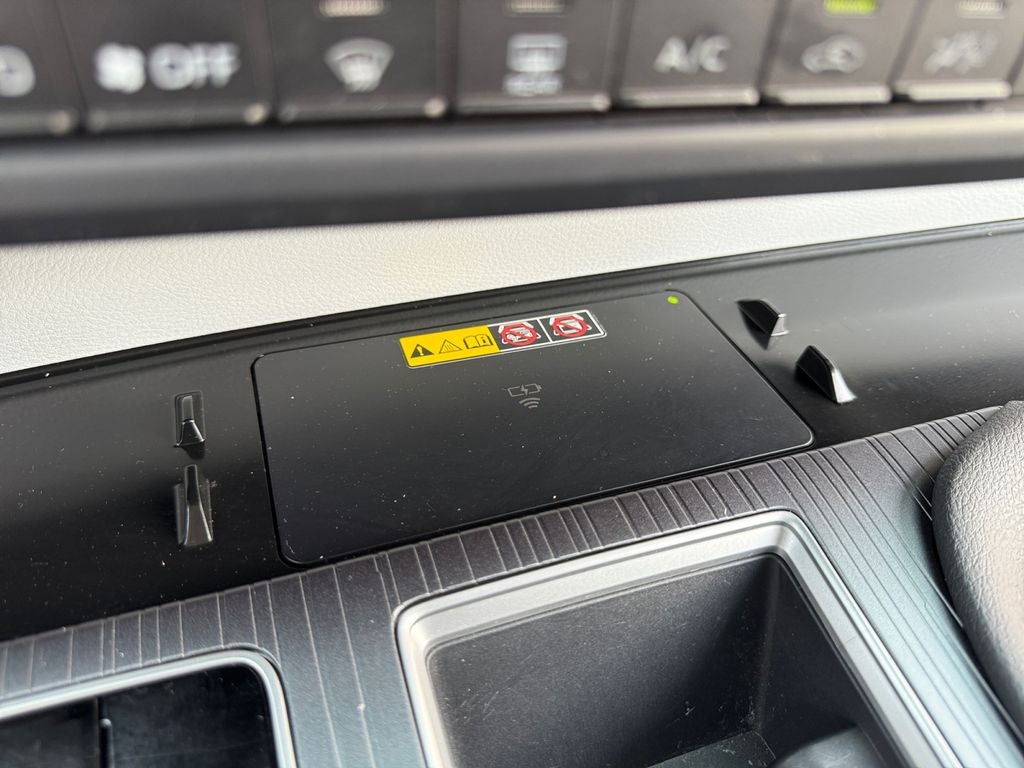 2025 Toyota Sienna LE 8 Passenger