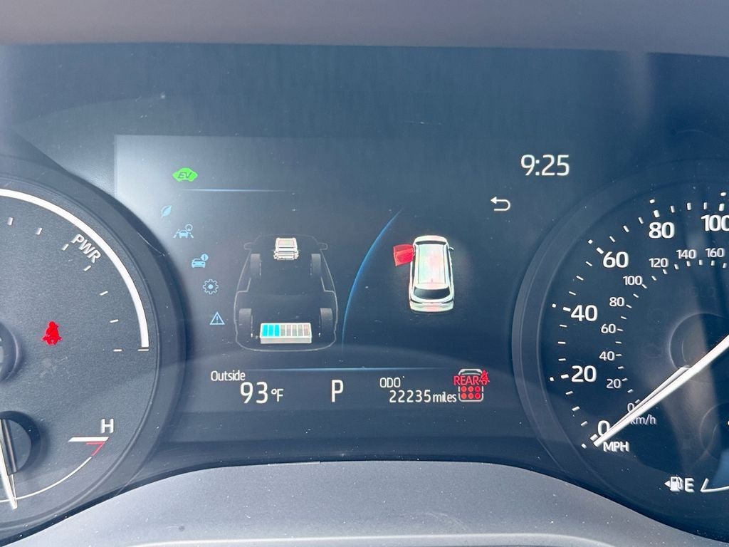 2025 Toyota Sienna LE 8 Passenger