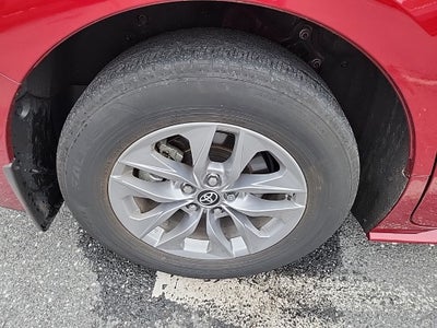 2025 Toyota Sienna LE 8 Passenger