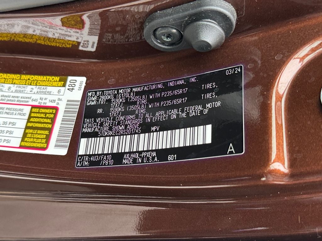 2024 Toyota Sienna LE 8 Passenger